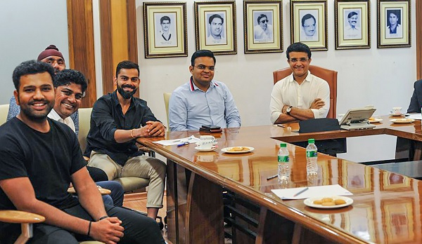  मैं कप्तानों की तुलना नहीं करता