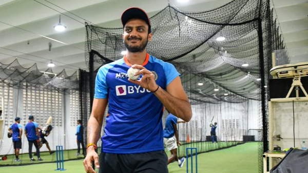 रवींद्र जडेजा और अक्षर पटेल में टक्कर