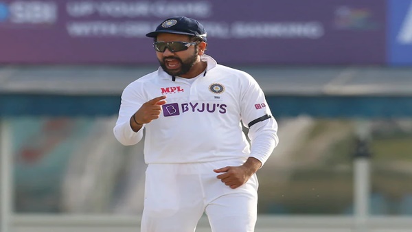 कोहली ने बतौर ओपनर किया इस्तेमाल कोहली ने बतौर ओपनर किया इस्तेमाल