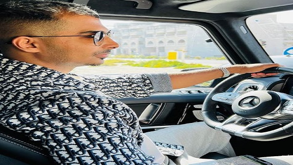  2 करोड़ की गाड़ी