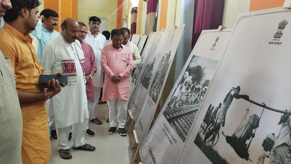 केंद्रीय सामाजिक न्याय एवं अधिकारिता न्याय मंत्री डाॅ. वीरेंद्र कुमार