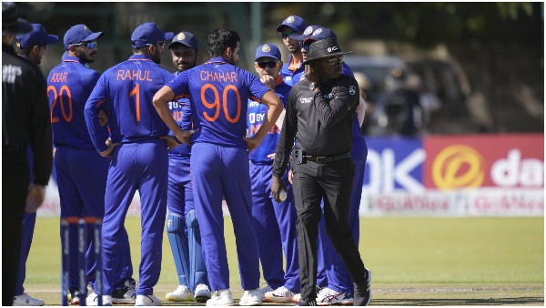 दोनों टीमें इस प्रकार हैं दोनों टीमें इस प्रकार हैं