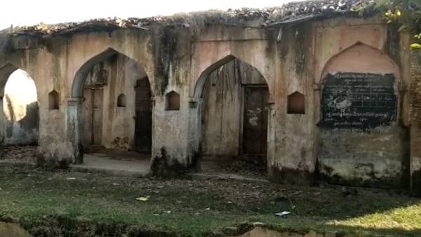 1892 ई. में स्थापित की गई थी लाइब्रेरी