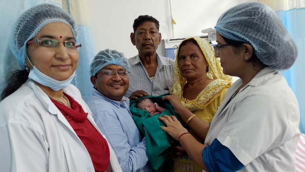 70 साल की उम्र में मां बनना चुनौती