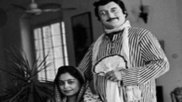 अनुपम ने शेयर की अनदेखी तस्वीर