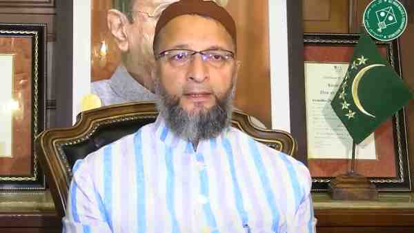 हैदराबाद के सांसद और ऑल इंडिया मजलिस-ए-इत्तेहादुल मुस्लिमीन के प्रमुख असदुद्दीन ओवैसी हैदराबाद के सांसद और ऑल इंडिया मजलिस-ए-इत्तेहादुल मुस्लिमीन के प्रमुख असदुद्दीन ओवैसी