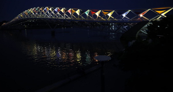 यहां कई परियोजनाएं स्‍थापित हो चुकीं