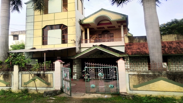 बेख़ौफ़ होकर की काली कमाई बेख़ौफ़ होकर की काली कमाई