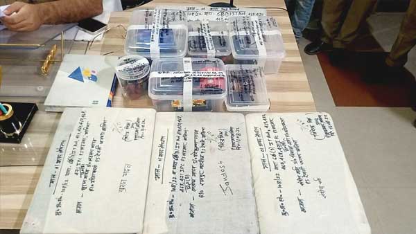 फर्जी खाता भी खोल रखे थे अभियुक्त