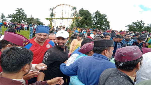 रैथल गांव की दयारा पर्यटन उत्सव समिति व ग्राम पंचायत बीते कई वर्षों से आयोजित कर रही