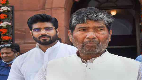 मोदी सरकार में शामिल हैं चिराग के चाचा पारस