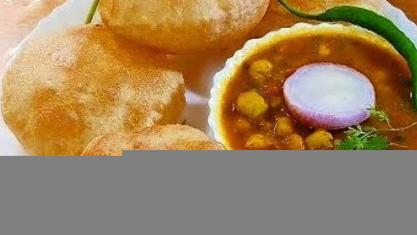 ऑडर किए गए खाने में कीड़े मिले