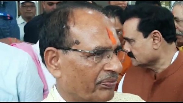 स्वल्पाहार लेने के बाद हो गए ग्वालियर रवाना