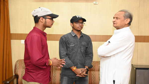 ashok gahlot