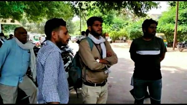 अस्पताल ले जाने पर डॉक्टर ने किया मृत घोषित