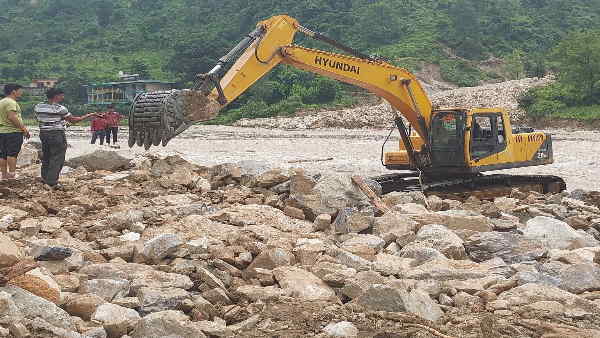 चाच-चाची को तलाशने चमोली से दून पहुंचा युवक 