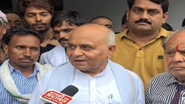 बीजेपी सरकार में हर वर्ग को बताया परेशान