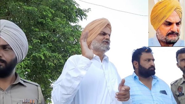 पंजाब के मनसा में सिद्धू मूसेवाला के लिए मार्च निकला