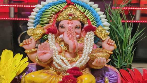 11 दिनों तक होती है विशेष पूजा अर्चना