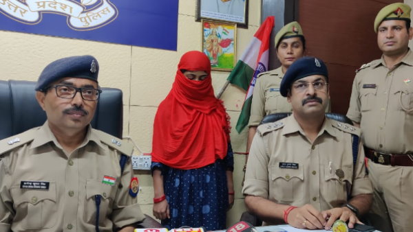 3 लाख रुपए के जेवर के साथ गिरफ्तार