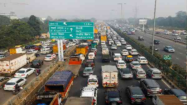 रॉन्ग साइड ड्राइविंग पर 5,500 रुपए का चालान कटेगा 