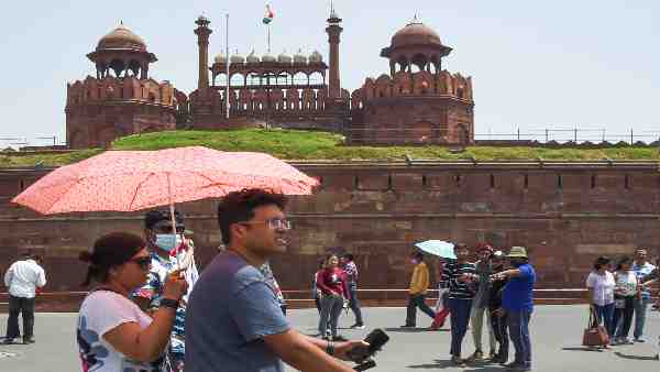 75 वर्षों में कितना आगे बढ़ा भारत ?