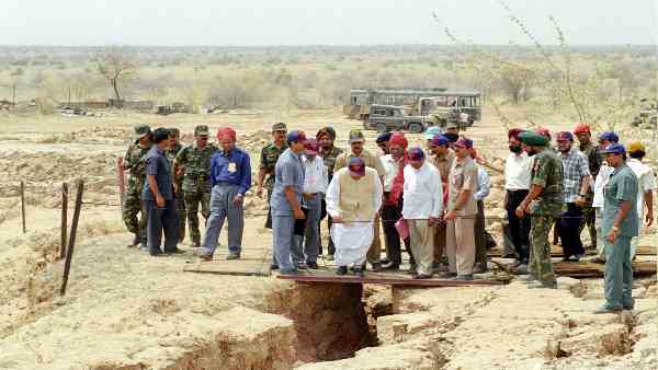 परमाणु शक्ति संपन्न राष्ट्र बना भारत