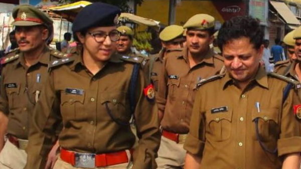 कौन हैं आईपीएस कमलेश दीक्षित ?