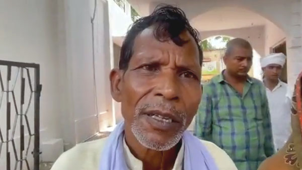 गोरखपुर के एजेंट ने दिया धोखा