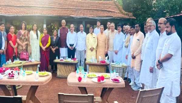 500 एकड़ में होती है 14 फलों की खेती 500 एकड़ में होती है 14 फलों की खेती