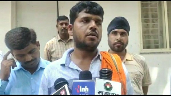 गंज रामपुर के पटवारी ने मांगी रिश्वत