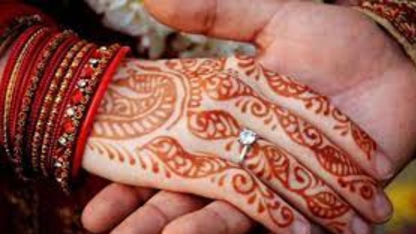 शादी के वक्त युवती की गोद में रही 6 माह की बच्ची