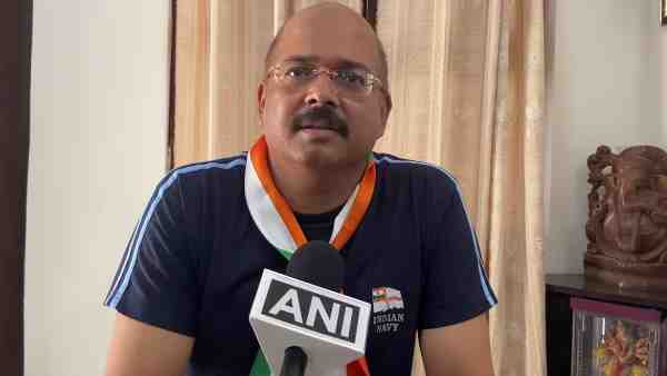 बनवाई जाएंगी पक्की सड़कें: सीडीओ