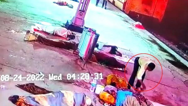 चोर ने फिरोजाबाद ले जाकर पार्षद को बेचा चोर ने फिरोजाबाद ले जाकर पार्षद को बेचा