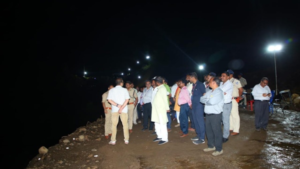 जब तक डैम खाली नहीं होता, हमें चैन नहीं 