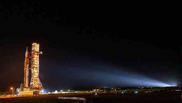 स्टारशिप बना रहे हैं एलन मस्क