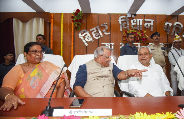 कई मुद्दों पर बीजेपी और जेडीयू में था मतभेद कई मुद्दों पर बीजेपी और जेडीयू में था मतभेद