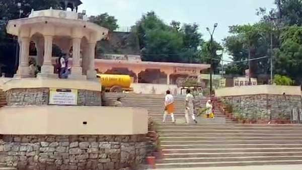 मंगलवार को किए थे लागू 