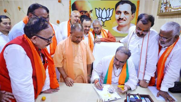 कई वरिष्ठ नेताओं ने किया भूपेंद्र सिंह का स्वागत