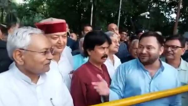 बिहार में एक बार फिर 'नीतीश सरकार'