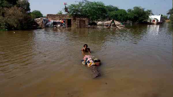 64 लाख लोगों पर सबसे ज्यादा संकट