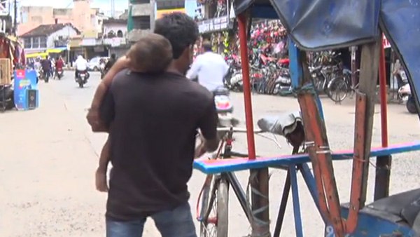 चाइल्ड केयर की टीम पहुंची तो पता चला...