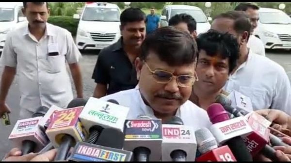 आंकलित खपत के बिल के नाम पर दिए जा रहे थे अबे अनाप-शनाप बिल