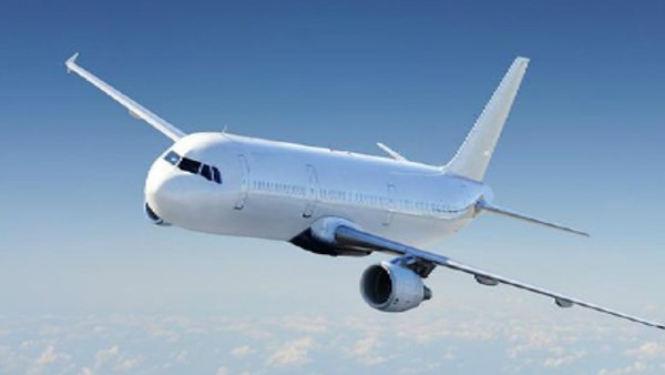 फ्लाइट के बाद भी संपर्क में रहीं नर्स फ्लाइट के बाद भी संपर्क में रहीं नर्स