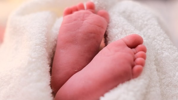 बिना किसी इक्विपमेंट के करवाई डिलीवरी बिना किसी इक्विपमेंट के करवाई डिलीवरी