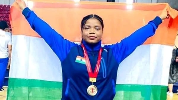 प्रियंका केवट के माता-पिता 