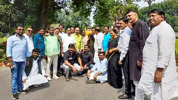 सत्तारूढ़ खेमे के विधायक खूंटी जिले में