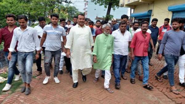 राजद रईस खान को बना सकती है अपना चेहरा