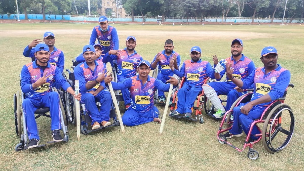 क्रिकेट से इज्जत तो मिली लेकिन पैसा नहीं