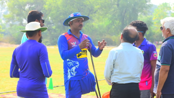 जन्म से दिव्यांग नहीं थे राजा बाबू